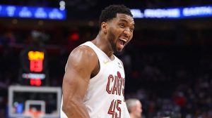 Donovan Mitchell Signs 273M Extension