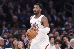 Donovan Mitchell Signs 273M Extension