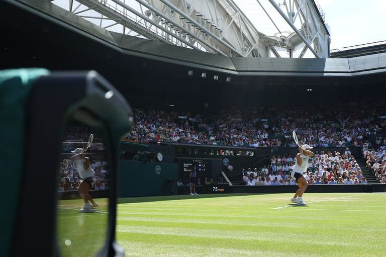 Eala Upsets Swiatek At Wimbledon