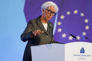 Ecb Expects Inflation To Return To 2
