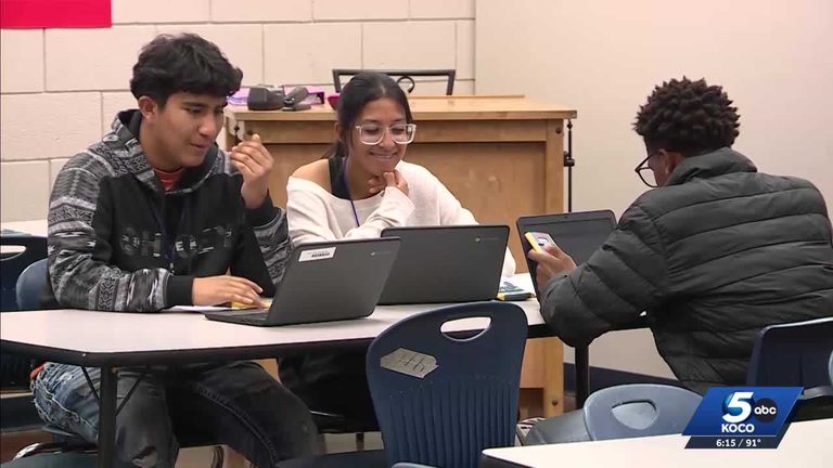 Edmond Mom Advocates For Pen And Paper Learning