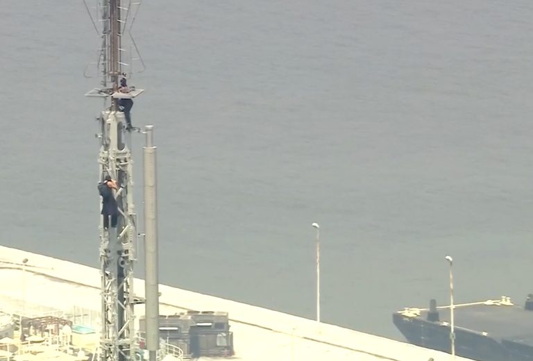 Empire State Building Banner Incident