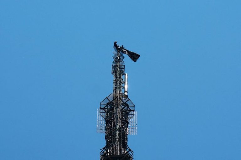 Empire State Building Marriage Proposal