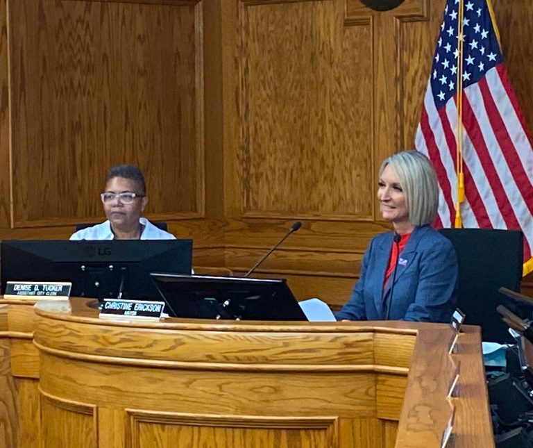 Erickson Sworn In As Sioux Falls Mayor