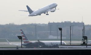 Faa Extends Flight Cuts At Chicago O Hare