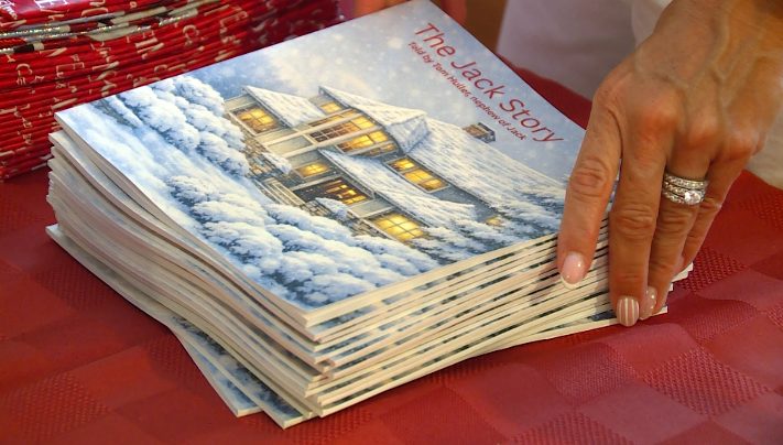 Family Hosts Christmas In July For Als Research