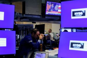 Fed Officials Warn Against Inflation
