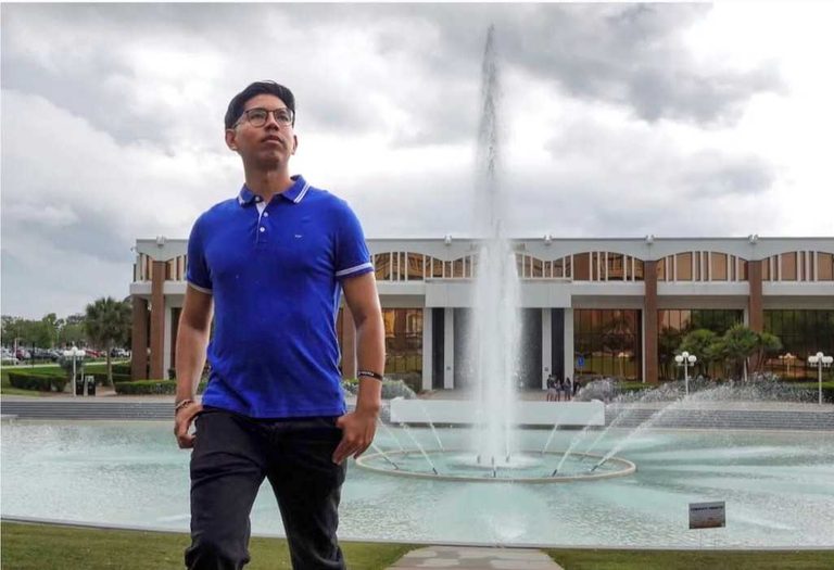 Florida Blocks Illegal Immigrants From State Colleges