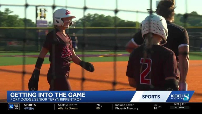 Fort Dodge Softball Player Earns College Scholarship