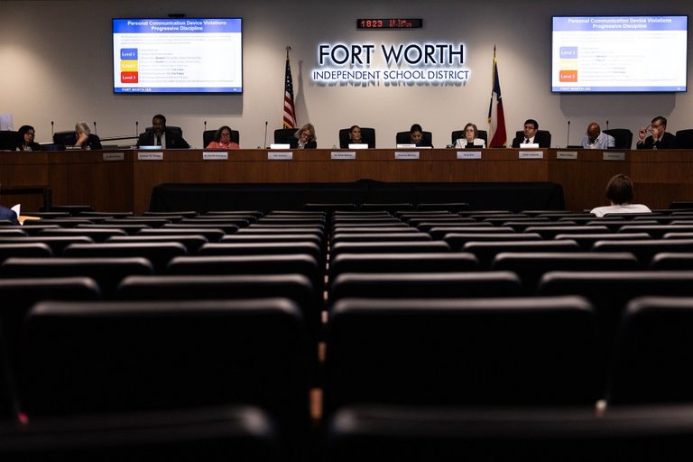 Fort Worth Isd Proposes Ban On Vendor Donations