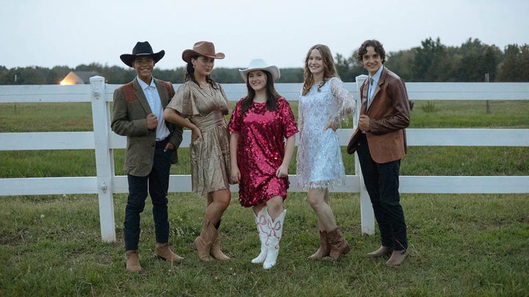 Fountain Inn S Younts Center Hosts Boot Scootin Boogie