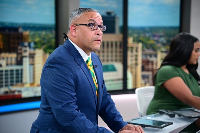 Fox59 And Cbs4 Newsrooms Thrive In Indianapolis