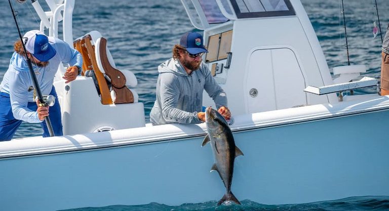 Free Gear Helps Anglers Release Fish Safely