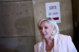 French Court Shortens Le Pen S Ban