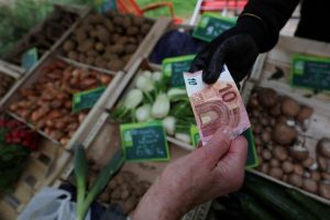 French Economy Grows 0 2 Percent
