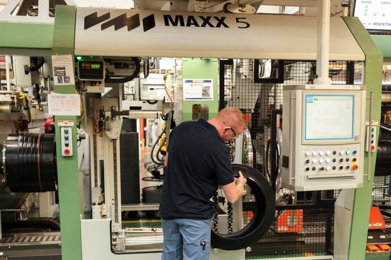 French Manufacturing Sees Growth