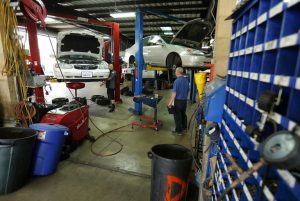 Genuine Parts Cuts Profit Forecast