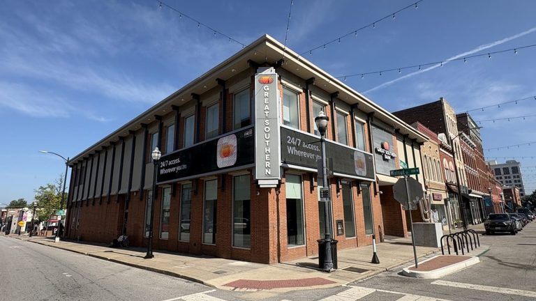Great Southern Bank Closes 9 Branches