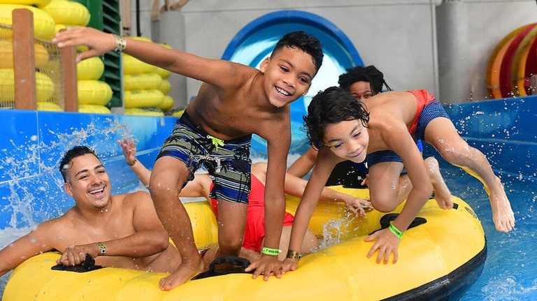 Great Wolf Lodge Easy Family Getaways