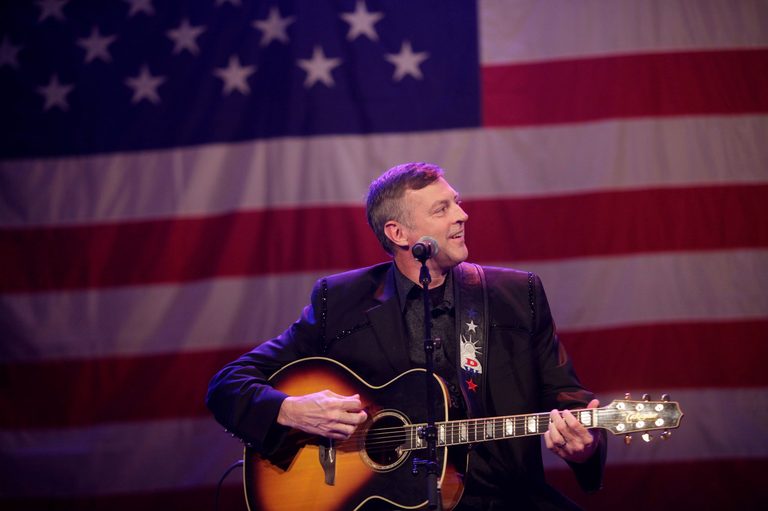 Gruner Brothers Brewing Hosts Free Darryl Worley Concert