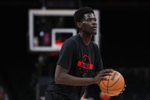 Hawks Gueye Breaks Foot