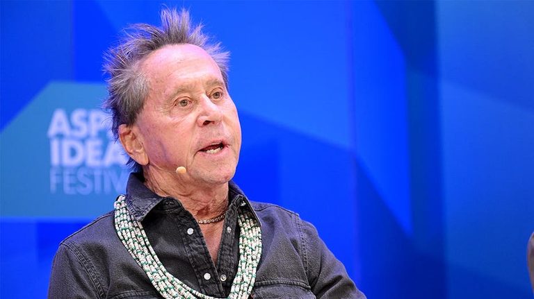 Hollywood Producer Rejects Politics In Films