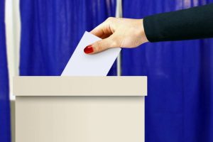 Hong Leads Democratic Primary