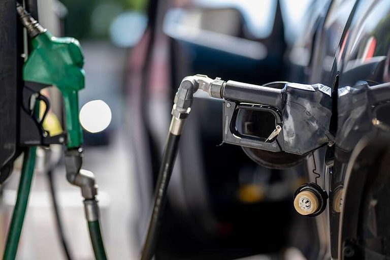 House Highway Bill May Widen Trust Fund Deficit