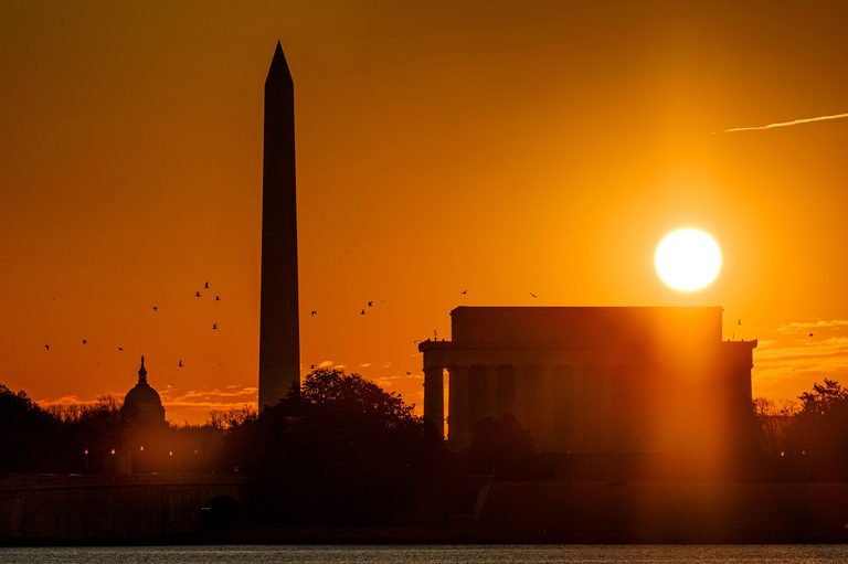 House To Vote On Permanent Daylight Saving Time