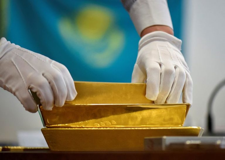 Hsbc Cuts Gold Price Forecasts