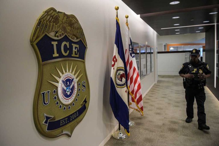 Ice Agents Pause Vehicle Stops