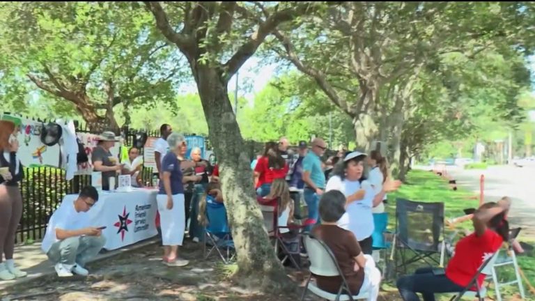 Immigration Advocates Call For Oversight At Miramar Ice Facility