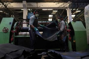 India S Industrial Output Grows 7 3