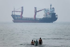 Iran Warns Oil Tankers