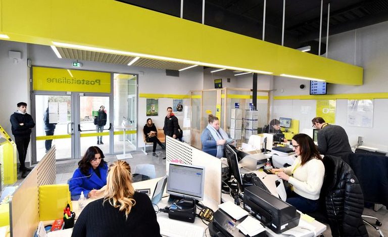 Italy S Post Office Enters Ai Infrastructure