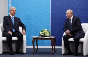 Kazakh President Calls For Ukraine War Freeze