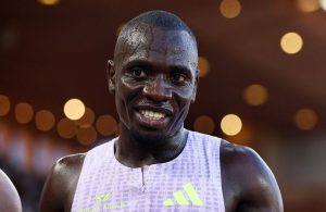 Kenyan Runner Breaks 1 000M World Record