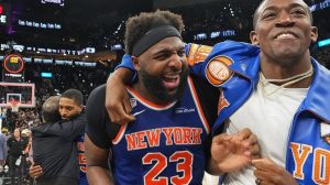 Knicks Champion Leaves Team