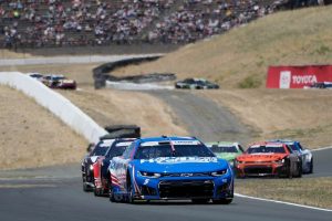 Kyle Larson Seeks Win At Chicagoland