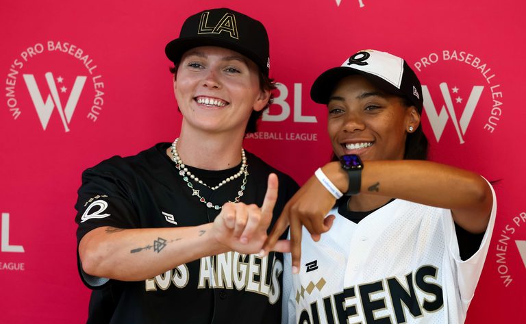 La S Pro Women S Baseball Team Unveils Name Logo