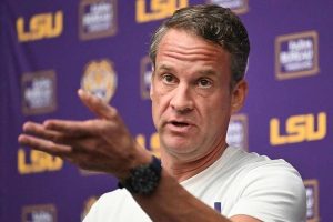 Lane Kiffin Supports Lane Kiffin Rule