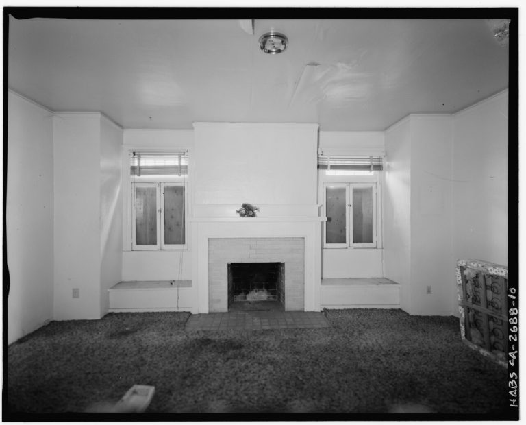 Chicken Patch — Fresno