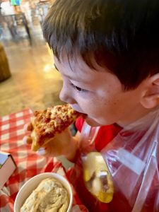 Lost Pizza Offers Kids Cooking Class