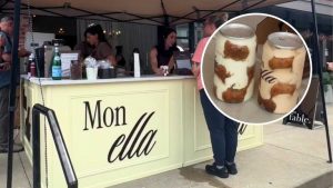 Louisville S Monella Pop Up Stand