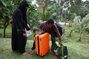 Malaysia Releases Rohingya Refugees