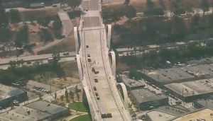 Man On Sixth Street Bridge Arch Halts Traffic