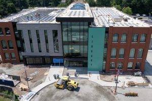 Manchester Opens Ct S First Net Zero Library