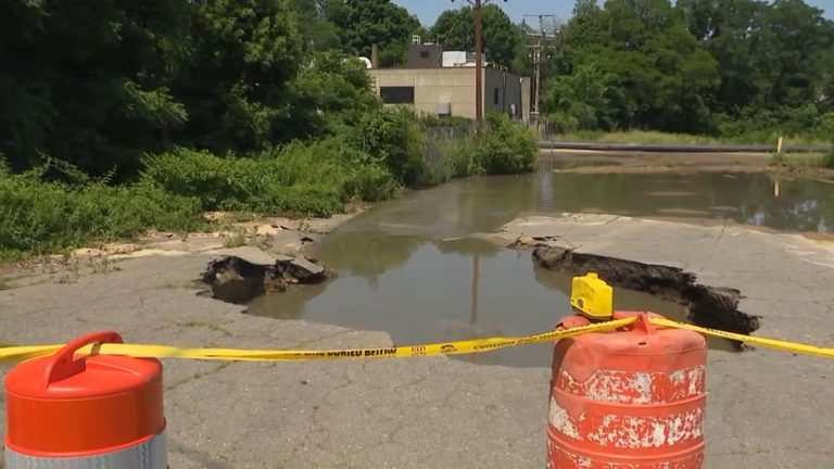 Mass Democrats Seek Epa Help After Sewage Leak