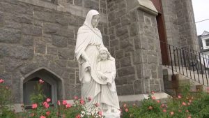 Mass Priest Dies Before Departure