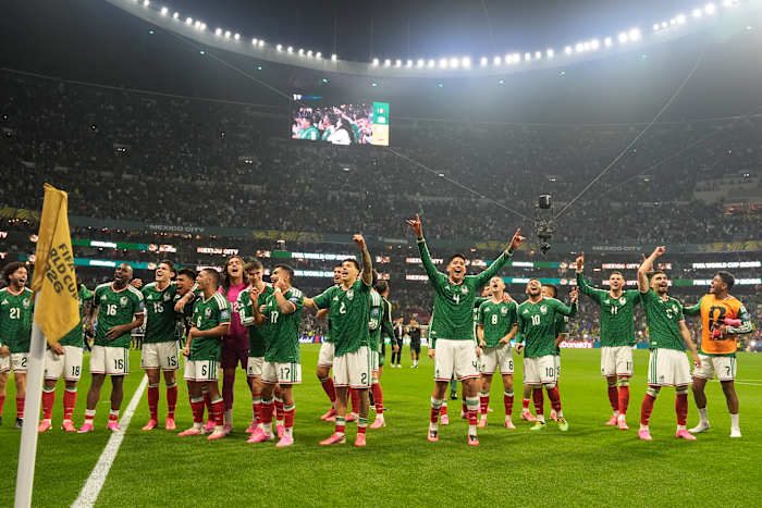 Mexico Faces England At World Cup